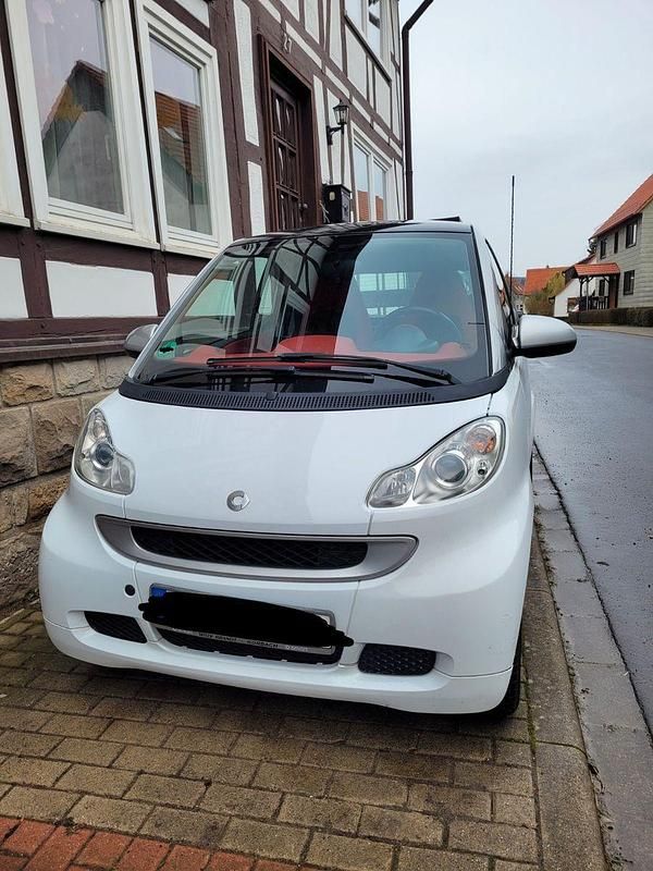 Gebraucht Smart ForTwo Coupé 71 PS (52 kW) 2011 Weiß Coupé