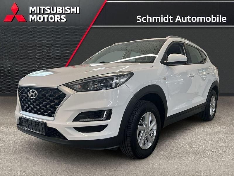 Polar white Gebraucht 2020 Hyundai Tucson Comfort SUV | 15.870 € (Fairer Preis) - Bild 1/4