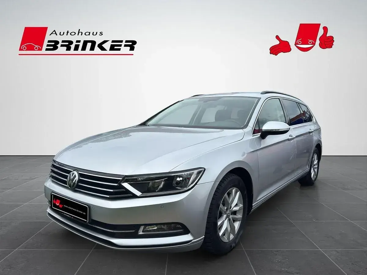 Gebraucht VW Passat Comfortline 150 PS (110 kW) 2019 Reflexsilber metallic Kombi