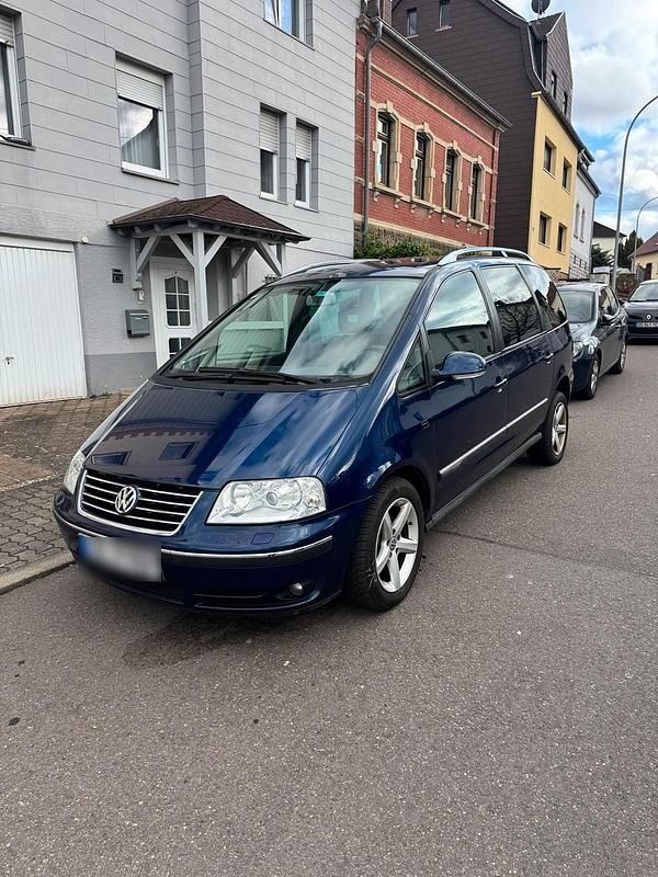Gebraucht VW Sharan 131 PS (96 kW) 2004 Blau Van / Kleinbus