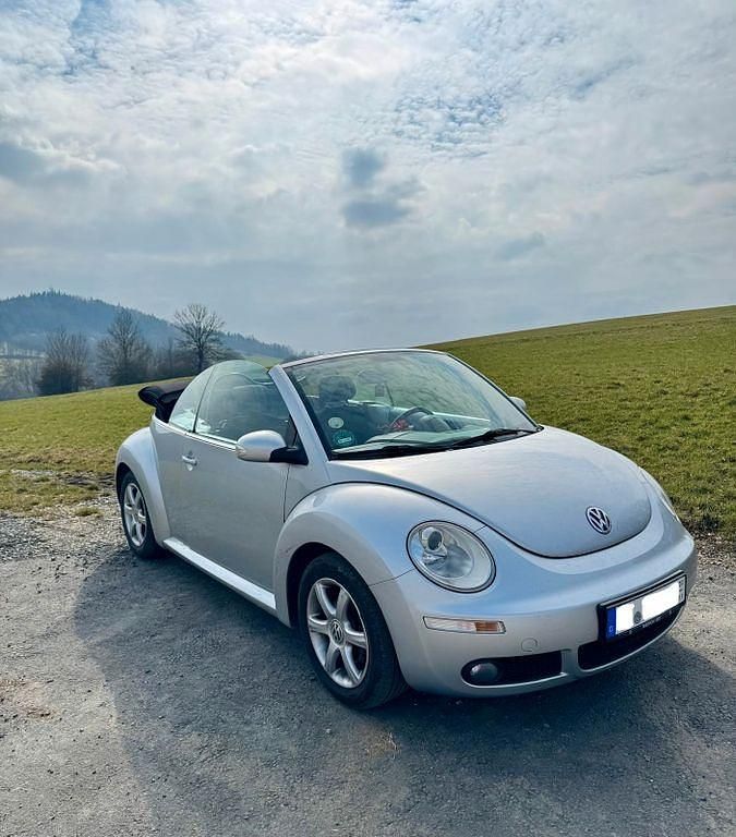 Gebraucht VW New Beetle Freestyle 105 PS (77 kW) 2010 Silber Kleinwagen