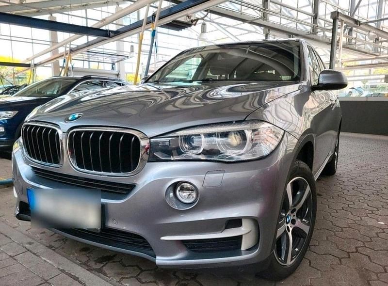 Grau Gebraucht 2015 BMW X5 SUV | 23.400 € (Guter Preis) - Bild 1/4