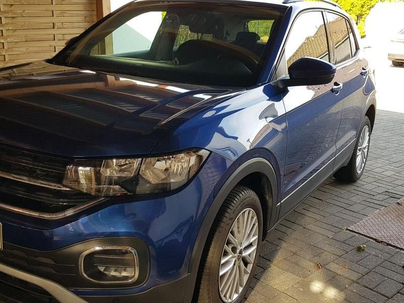 Gebraucht VW T-Cross Move 95 PS (69 kW) 2023 Blau SUV