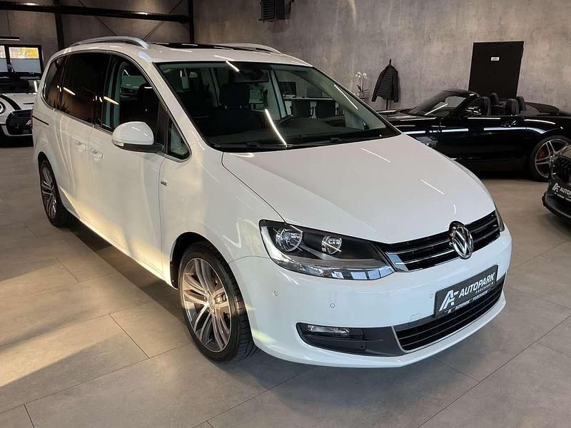 Gebraucht VW Sharan Cup 328 PS (241 kW) 2015 Weiß Van / Kleinbus