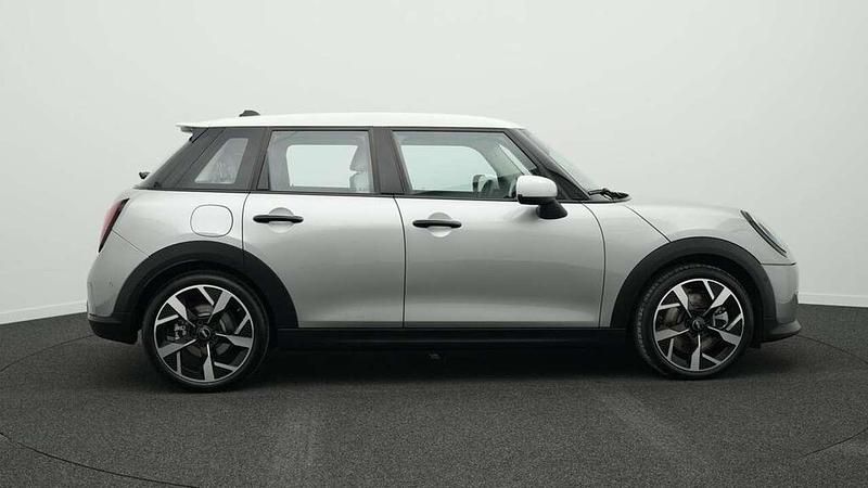 Second-hand Mini Cooper S Classic 204 CP (150 kW) 2024 Gri Hatchback
