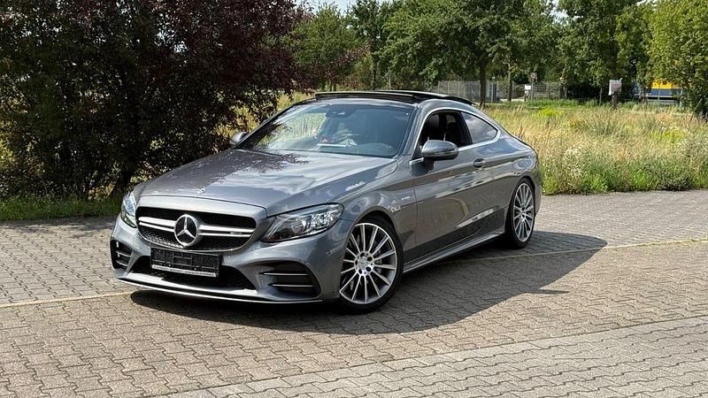 Grau Gebraucht 2019 Mercedes C43 AMG AMG Coupé | 38.800 € (Fairer Preis) - Bild 1/4