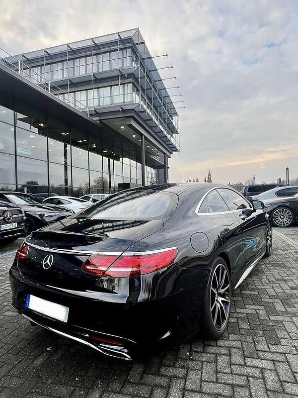 Gebraucht Mercedes S560 469 PS (344 kW) 2019 Limousine