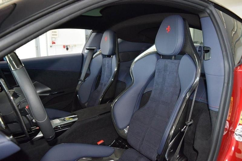 Neu Ferrari 12 Cilindri 829 PS (609 kW) 2025 Rot