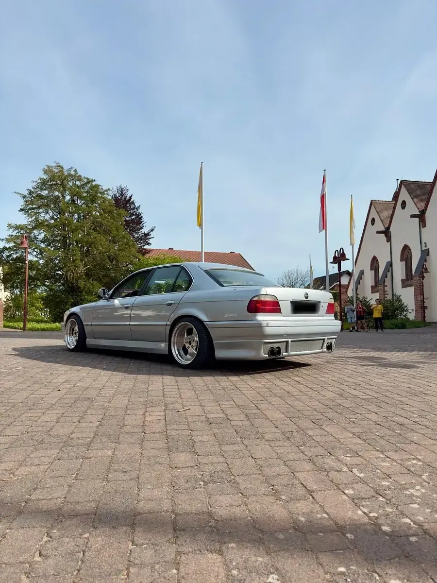 Brugt BMW 730 218 HK (160 kW) 1994 Andere farben Sedan