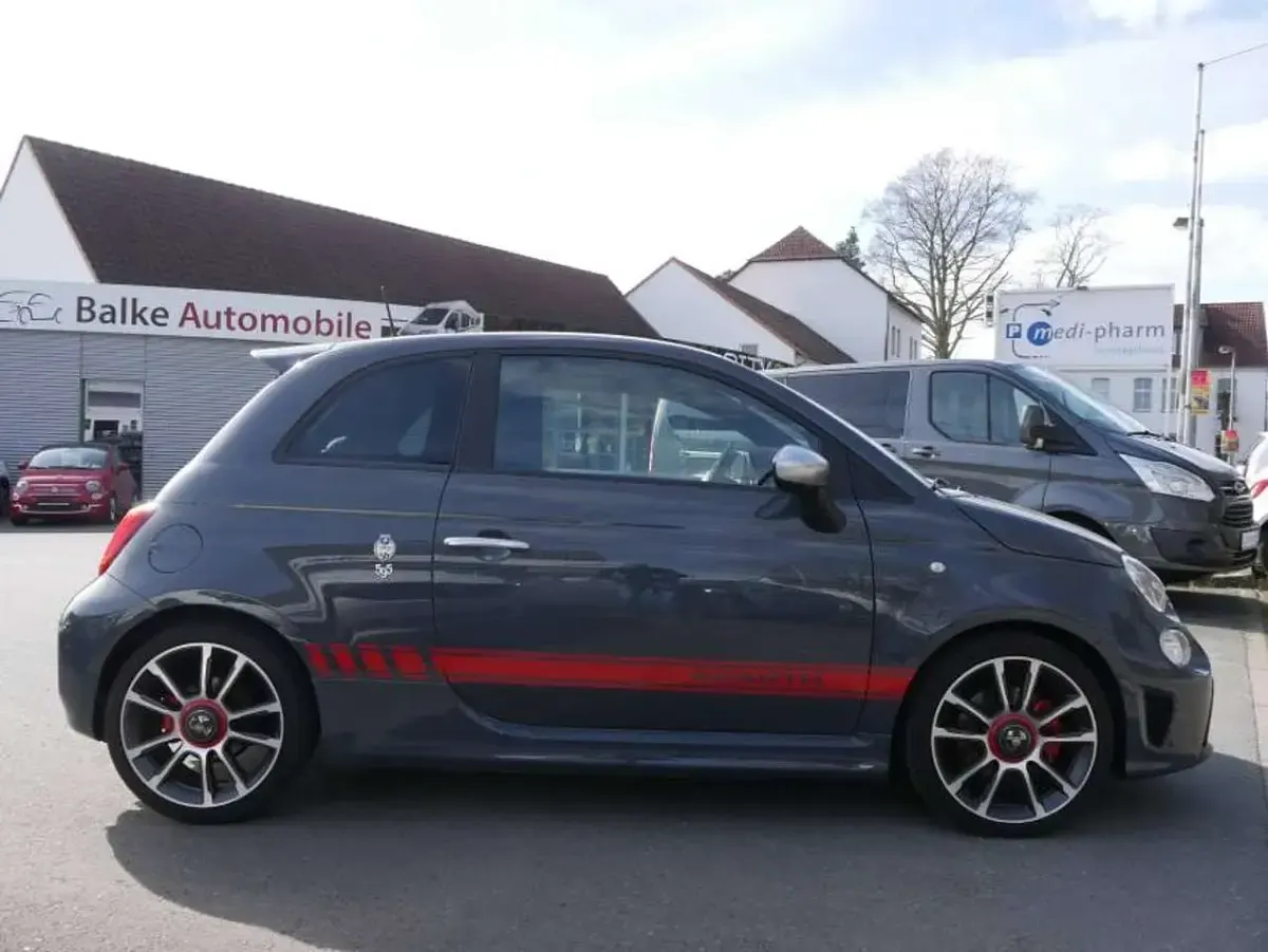 Gebraucht Abarth 595 Turismo 165 PS (121 kW) 2019 Grau Kleinwagen