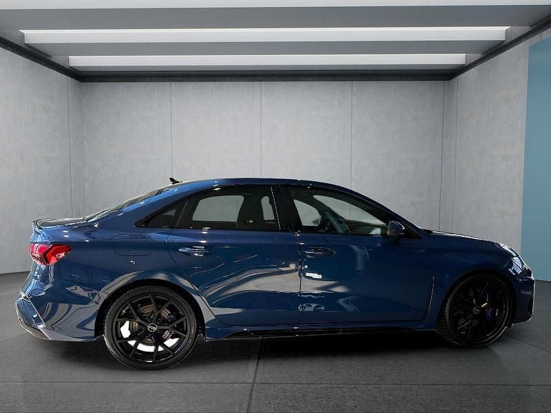 Second-hand Audi RS3 400 CP (294 kW) 2026 Albastru Berlinǎ