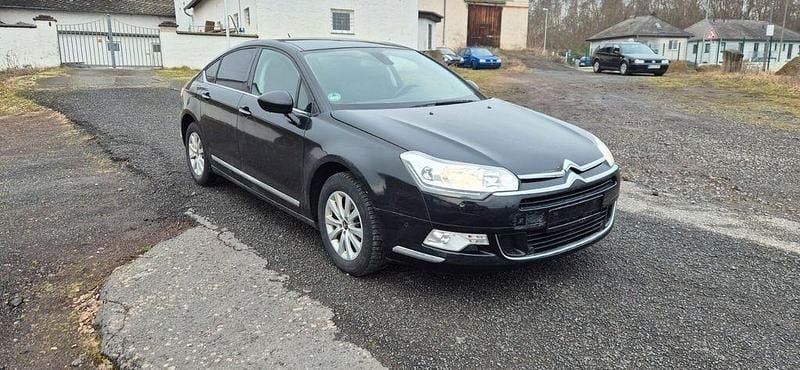 Gebraucht Citroën C5 114 PS (83 kW) 2013 Schwarz Limousine