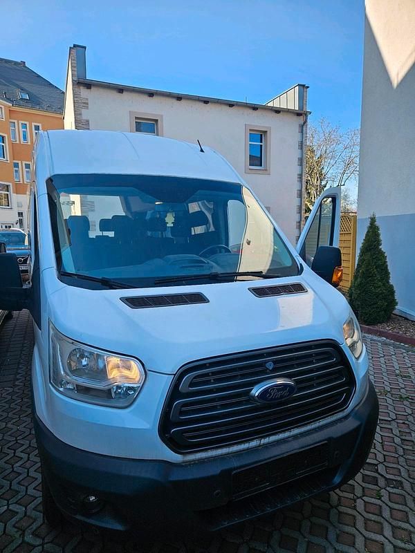 Second-hand Ford Transit 170 CP (125 kW) 2016 Alb Monovolum