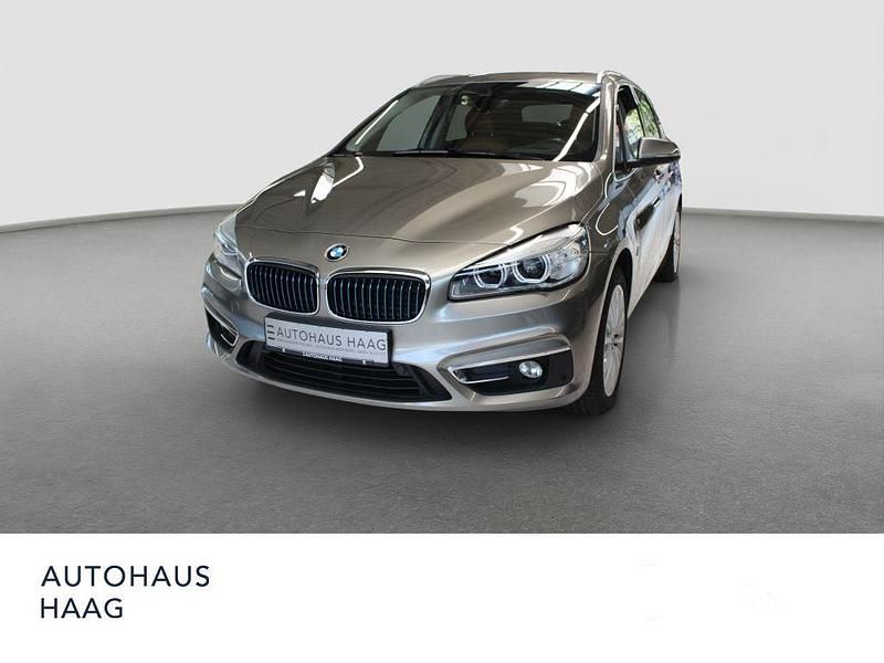 Silber Gebraucht 2016 BMW 225 Active Tourer Luxury Line Van / Kleinbus | 14.900 € (Fairer Preis) - Bild 1/4