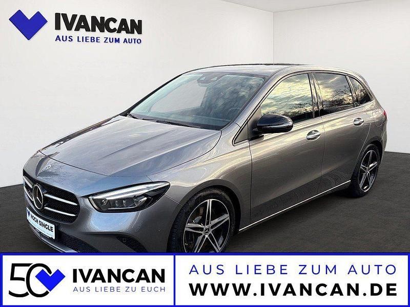 Mountaingrau – met. Gebraucht 2022 Mercedes B250 Progressive Van / Kleinbus | 31.890 € (Fairer Preis) - Bild 1/4