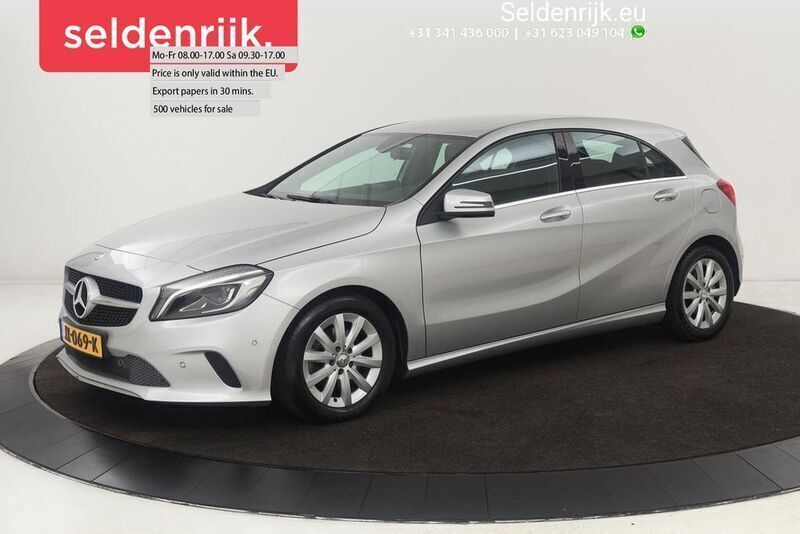 Grau Gebraucht 2016 Mercedes A180 Ambition Limousine | 16.900 € (Fairer Preis) - Bild 1/4