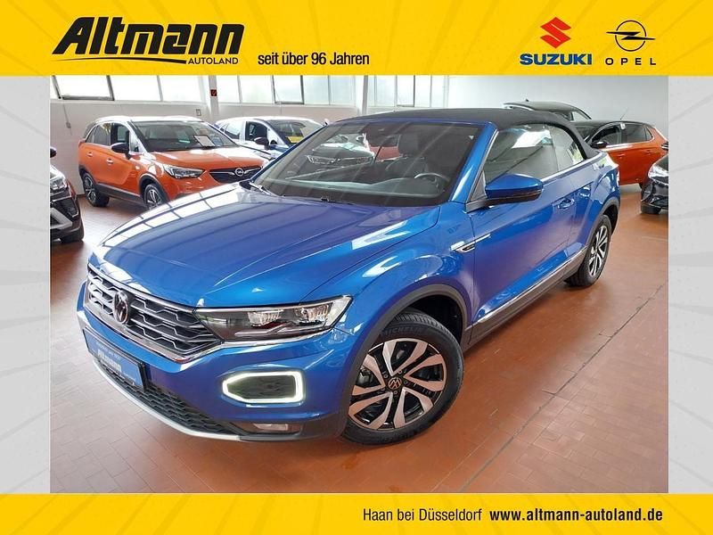 Gebraucht VW T-Roc Cabriolet Active 150 PS (110 kW) 2021 Blau Cabrio