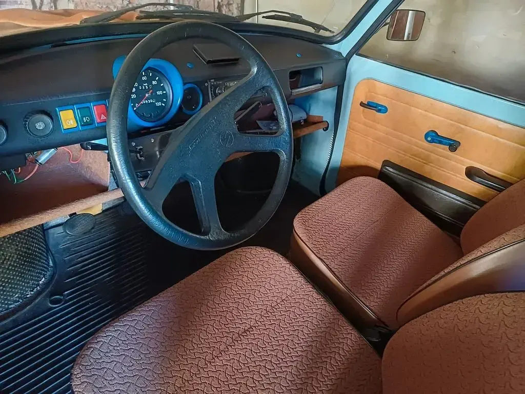 Gebraucht Trabant 601 26 PS (19 kW) 1989 Beige Limousine