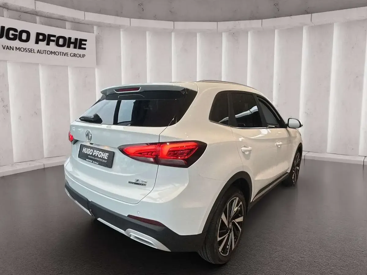 Gebraucht MG ZS Luxury 197 PS (144 kW) 2025 Dover white uni SUV