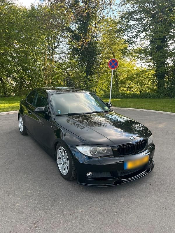 Gebraucht BMW 120 Coupé Performance 177 PS (130 kW) 2008 Schwarz Coupé