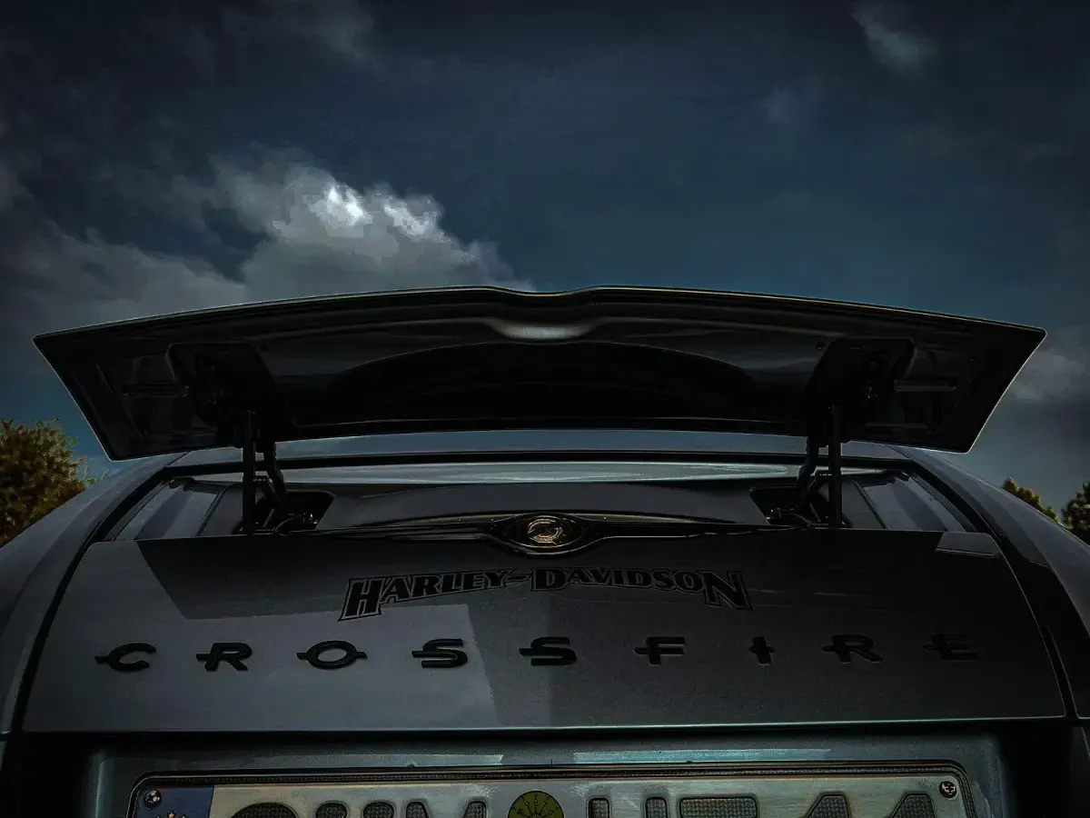 Używany Chrysler Crossfire 334 KM (245 kW) 2007 Szary Coupe