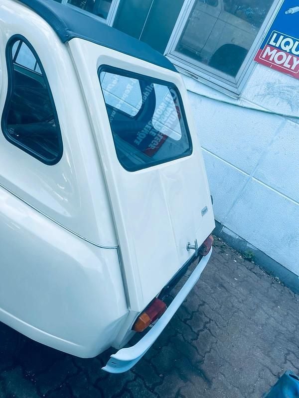 Gebraucht Citroën Dyane 33 PS (24 kW) 1976 Beige Kleinwagen