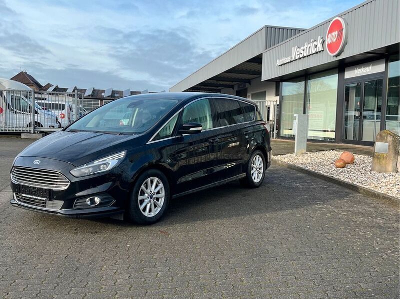 Gebraucht Ford S-MAX S 209 PS (153 kW) 2016 Schwarz Van / Kleinbus