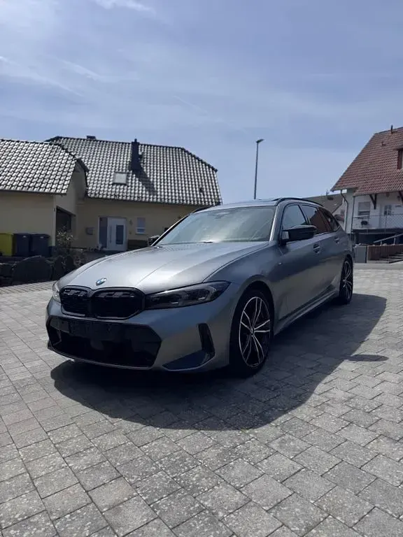 Gebraucht BMW 340 Performance 374 PS (275 kW) 2023 Grau Limousine