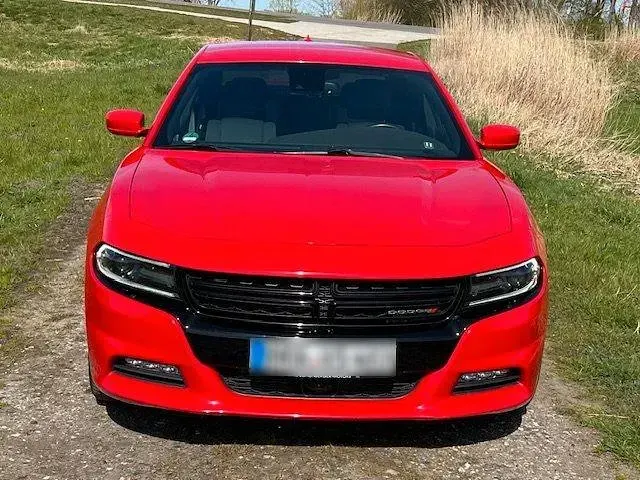 Gebraucht Dodge Charger 375 PS (275 kW) 2015 Rot Limousine