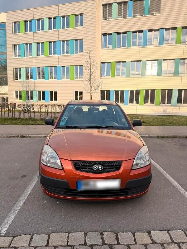 Gebraucht Kia Rio 97 PS (71 kW) 2009 Orange Limousine