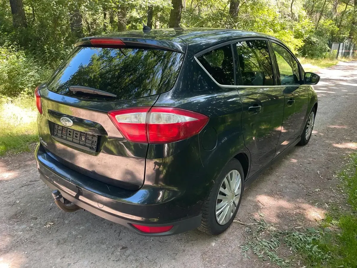 Gebraucht Ford C-MAX 105 PS (77 kW) 2011 Schwarz Van / Kleinbus