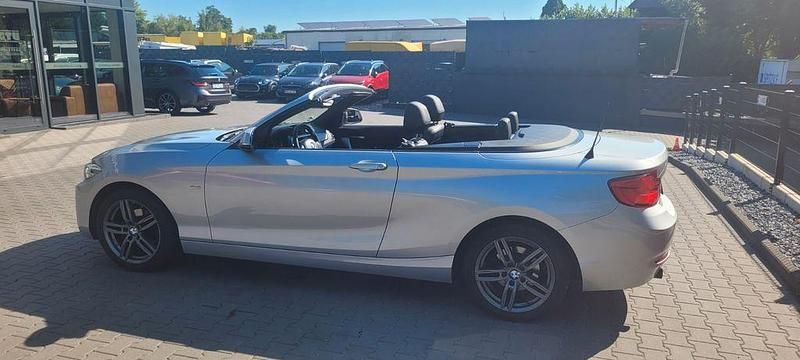 Silber Gebraucht 2018 BMW 218 Sport Line Cabrio | 14.900 € (Guter Preis) - Bild 1/4