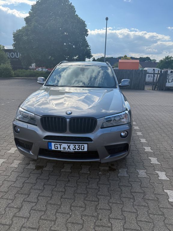 Grau Gebraucht 2012 BMW X3 Sport Line SUV | 14.000 € (Fairer Preis) - Bild 1/4