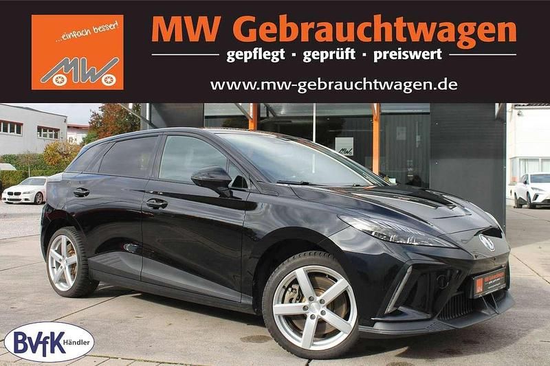 Schwarz Gebraucht 2024 MG MG4 EV Trophy Kleinwagen | 27.990 € (Fairer Preis) - Bild 1/3