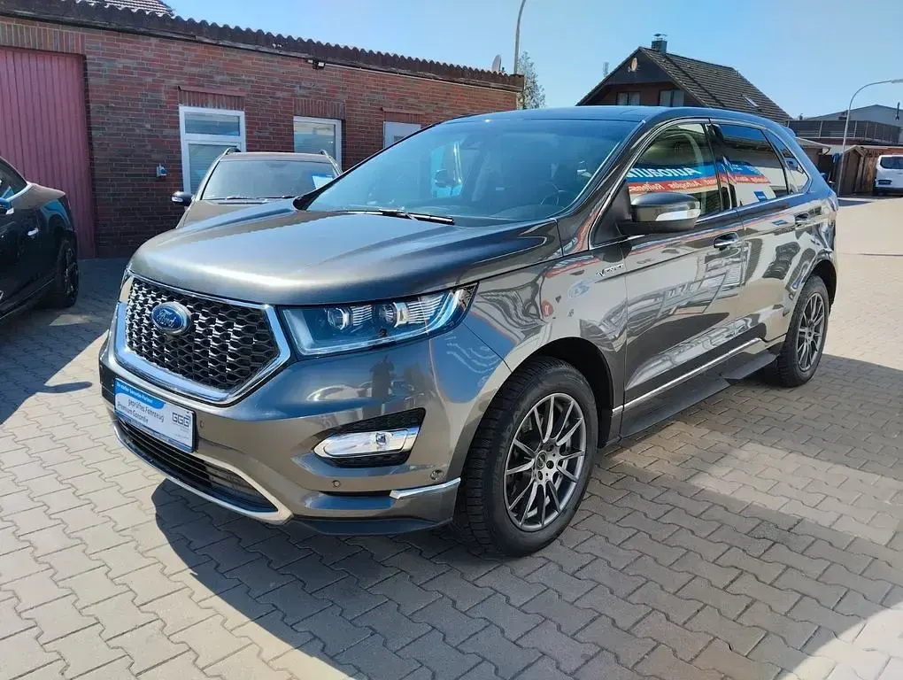 Second-hand Ford Edge Vignale 209 CP (153 kW) 2017 Gri SUV
