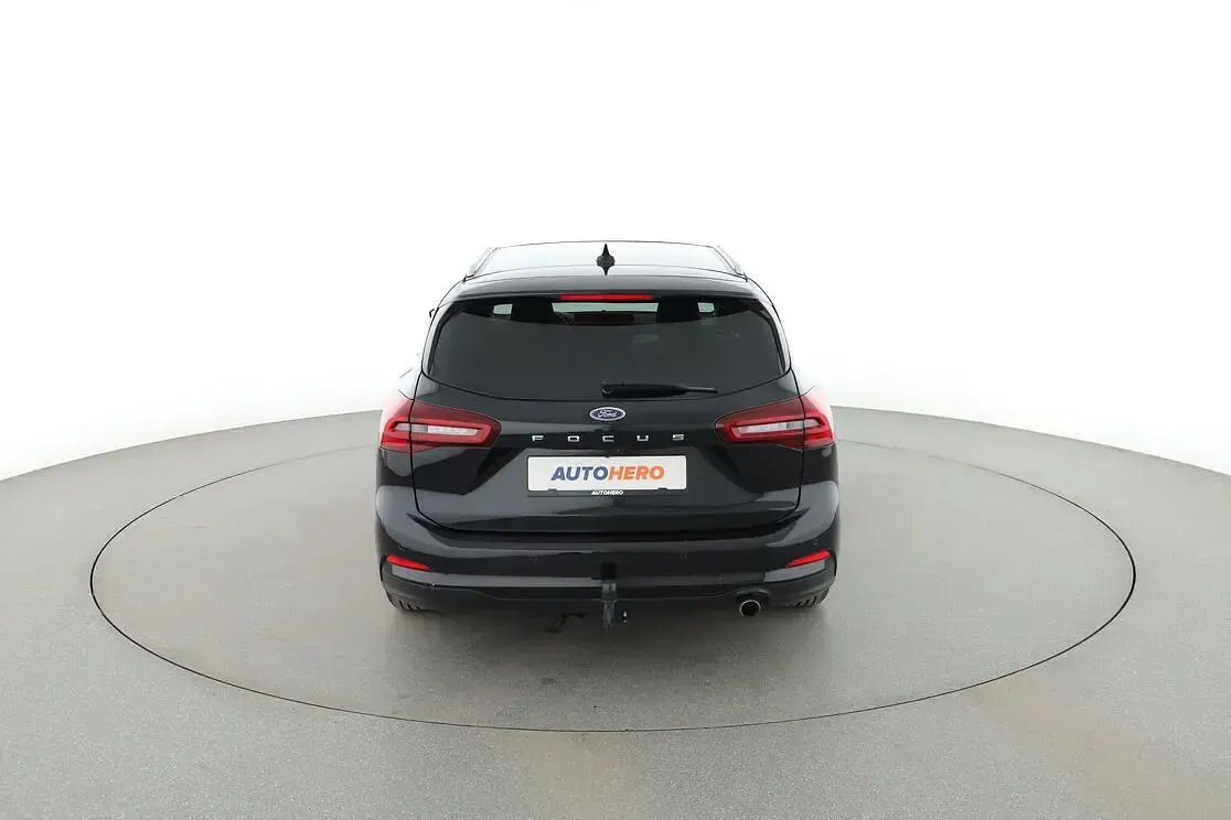 Używany Ford Focus Titanium X 116 KM (85 kW) 2024 Czarny Kombi