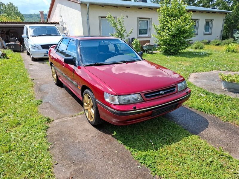 Gebraucht Subaru Legacy 116 PS (85 kW) 1992 Rot Limousine