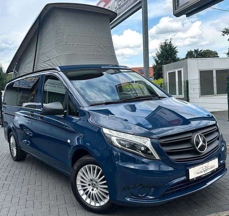 Blau Gebraucht 2021 Mercedes V220 Marco Polo Van / Kleinbus | 43.999 € (Guter Preis) - Bild 1/4