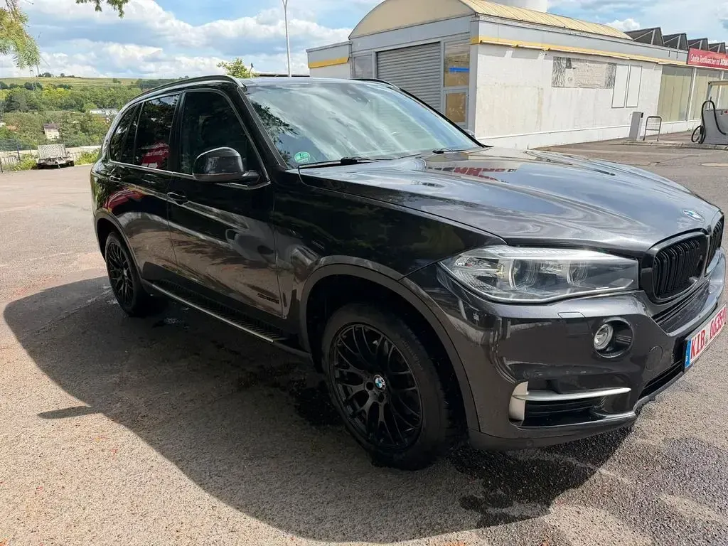 Gebraucht BMW X5 Performance 258 PS (189 kW) 2017 Schwarz SUV