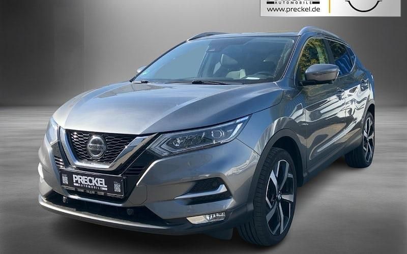 Dark grey metallic (metallic) Gebraucht 2019 Nissan Qashqai Tekna SUV | 16.470 € (Guter Preis) - Bild 1/4