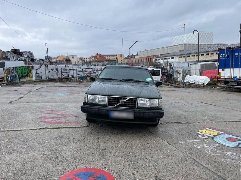 Gebraucht Volvo 940 Standard 135 PS (99 kW) 1997 Grün Kombi