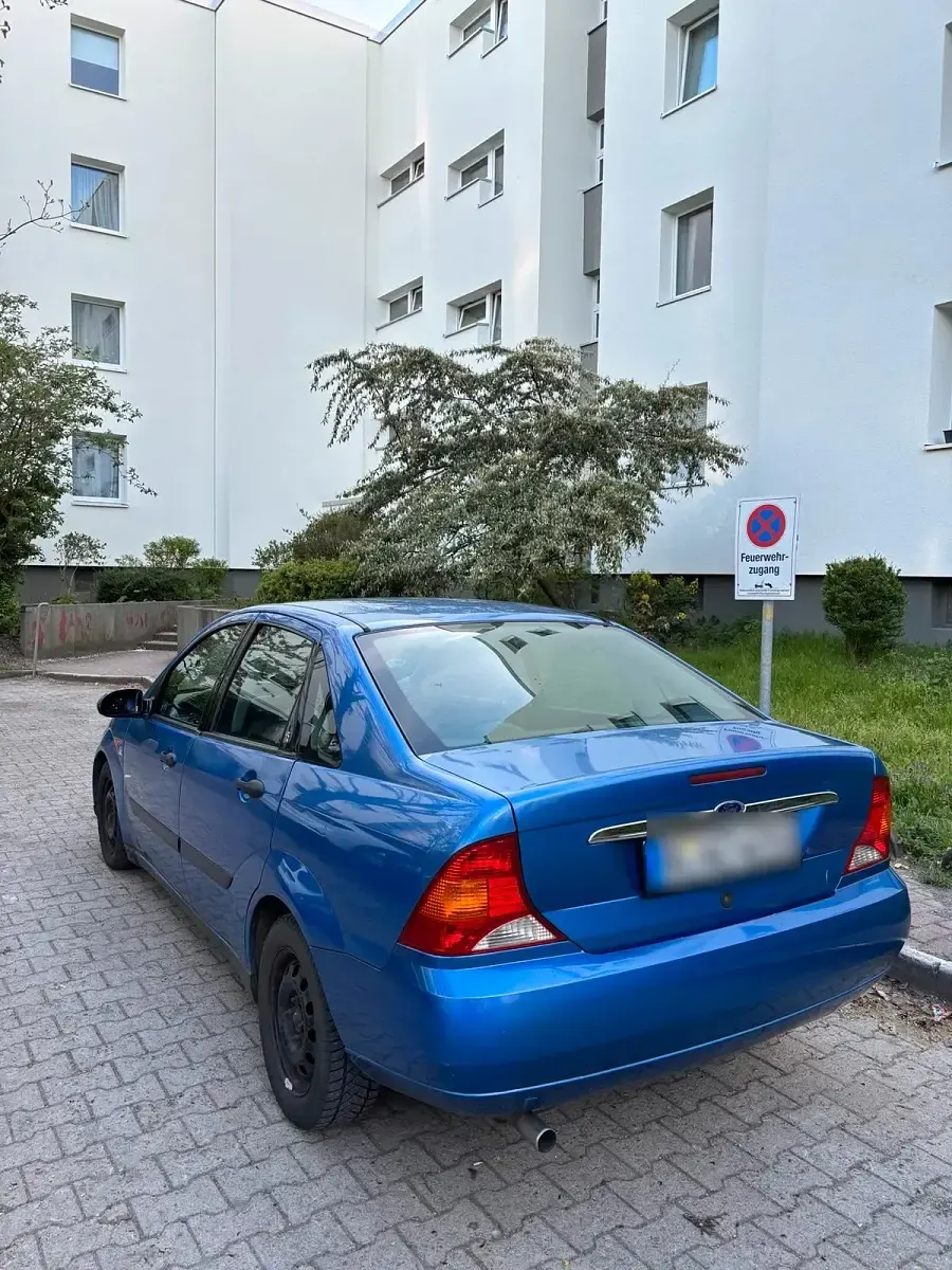 Gebraucht Ford Focus 115 PS (84 kW) 1999 Limousine