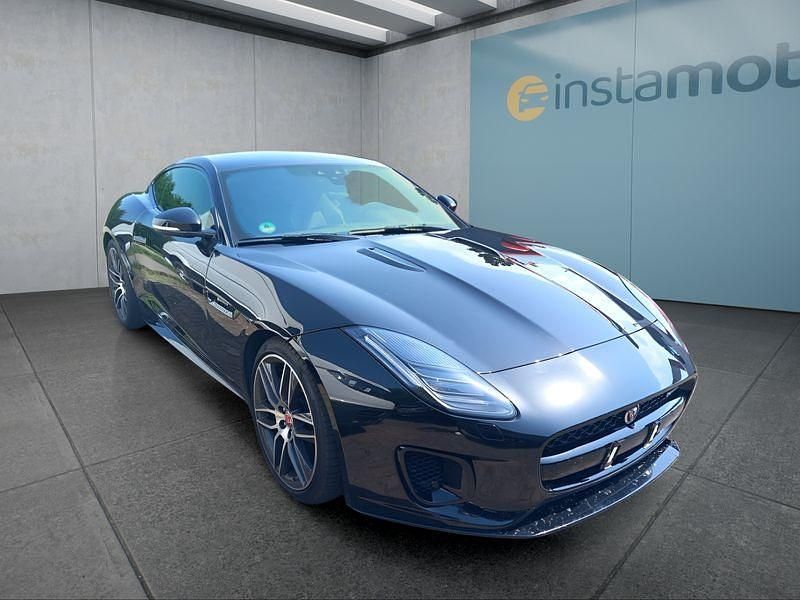 Schwarz Gebraucht 2019 Jaguar F-Type Coupé | 42.849 € (Etwas zu teuer) - Bild 1/4