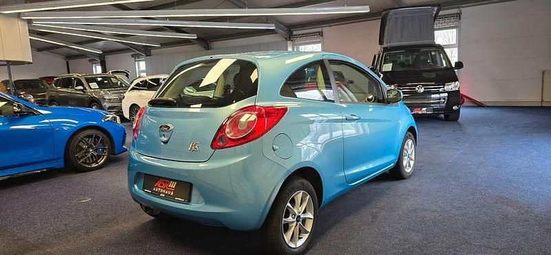 Gebraucht Ford Ka Cool & Sound Edition 69 PS (50 kW) 2014 Blau Kleinwagen