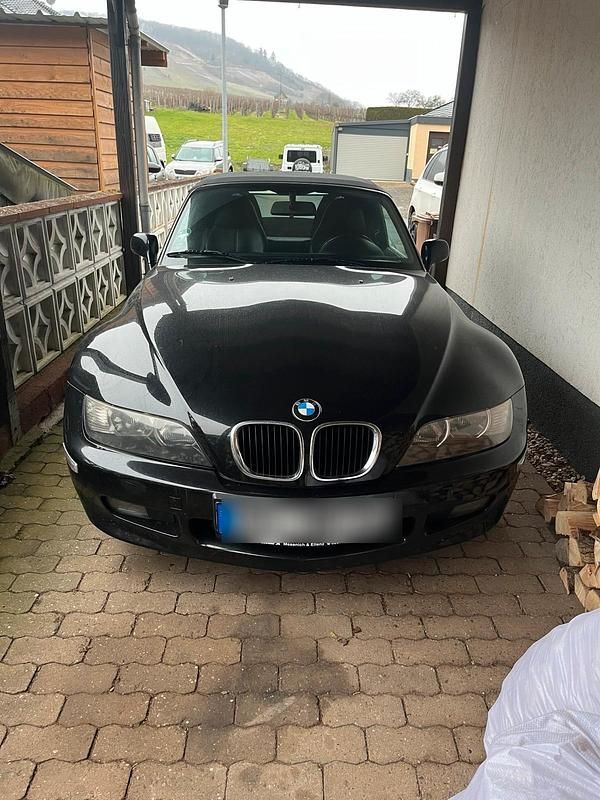 Schwarz Gebraucht 2000 BMW Z3 Cabrio | 4.400 € (Superpreis) - Bild 1/4
