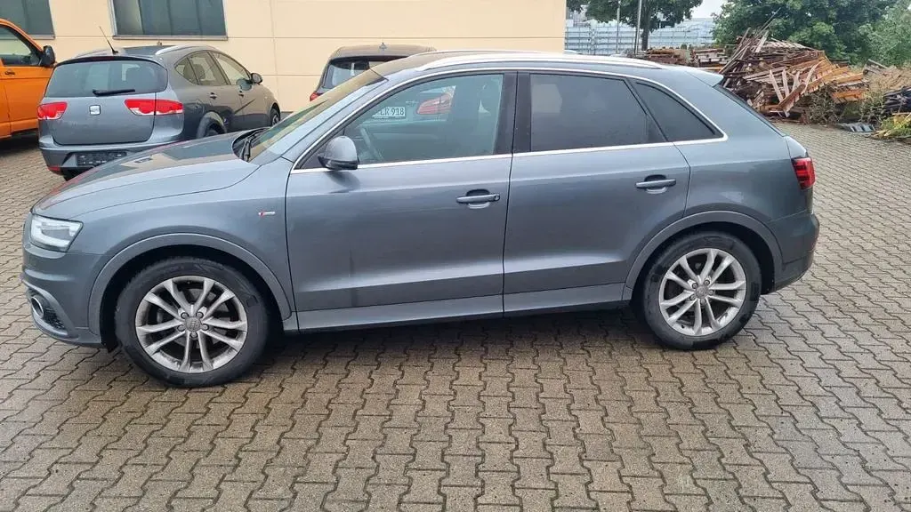 Gebraucht Audi Q3 Advanced 177 PS (130 kW) 2014 Grau SUV