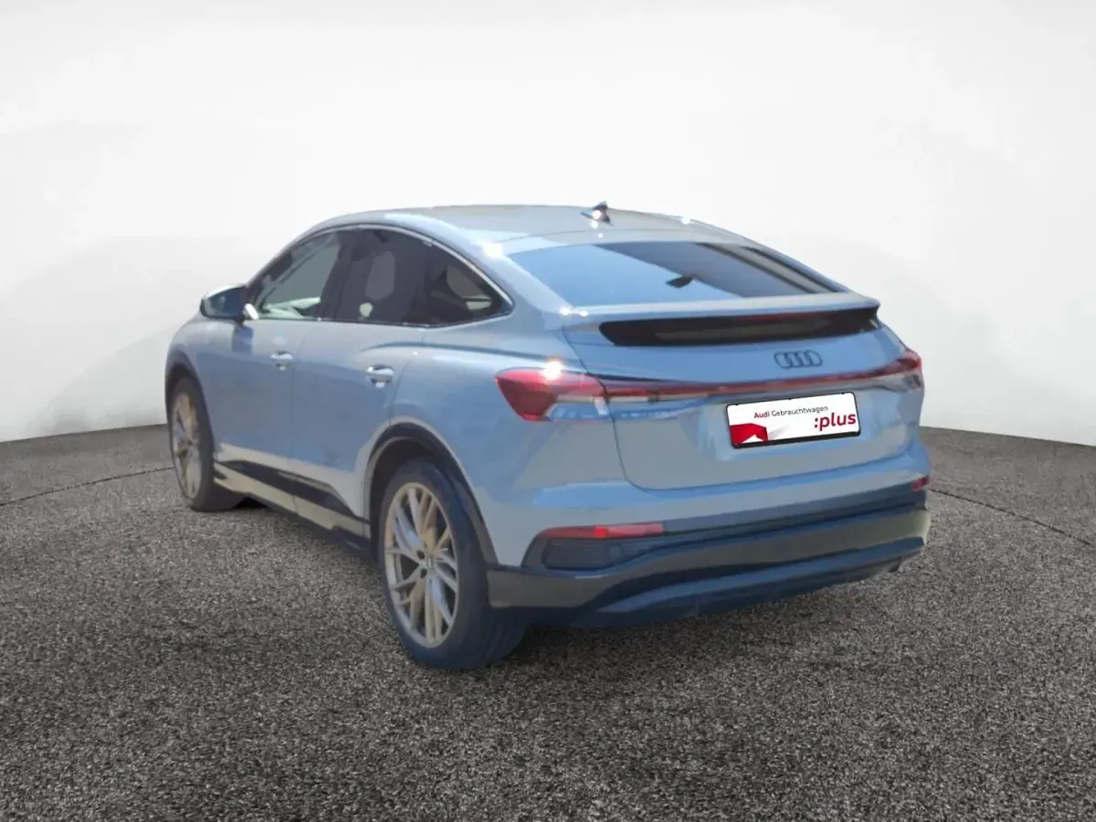 Gebraucht Audi Q4 Sportback e-tron S-Line 210 kW (286 PS) 2024 Kieselgrau SUV