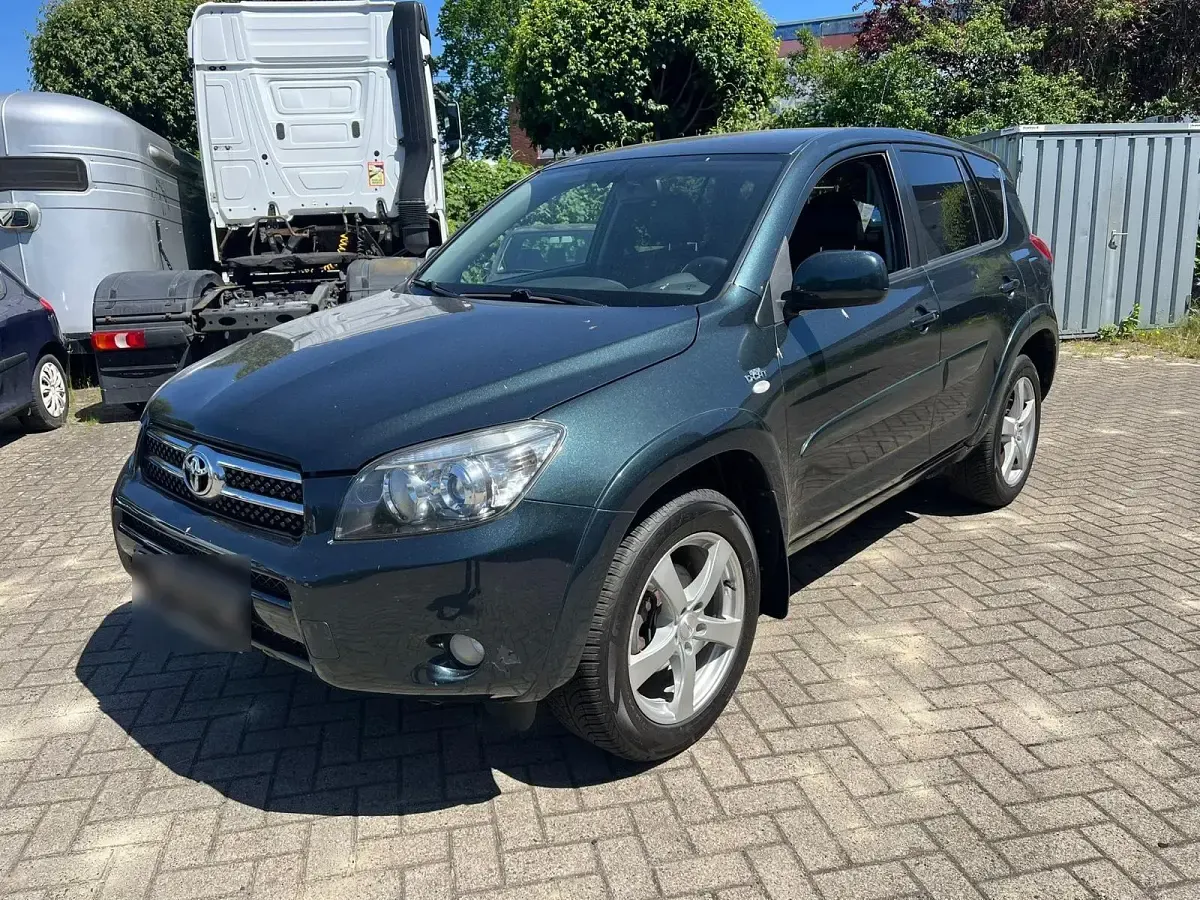 Gebraucht Toyota RAV4 177 PS (130 kW) 2007 Blau SUV