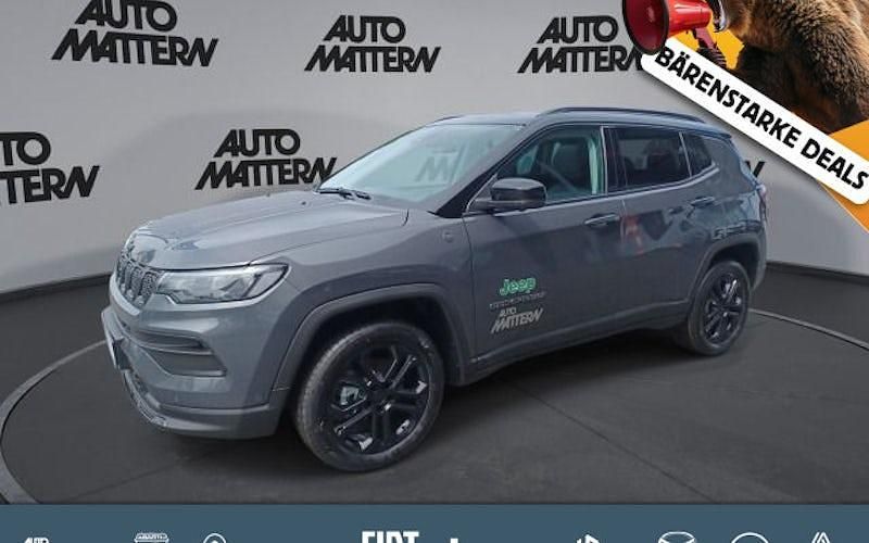 Gebraucht Jeep Compass North 131 PS (96 kW) 2025 Grau SUV