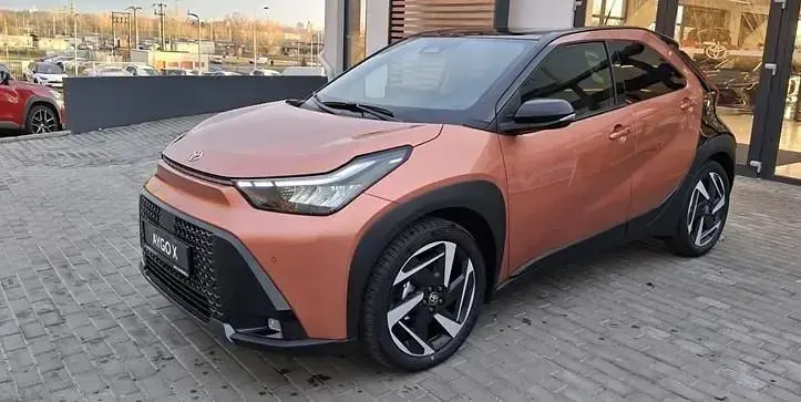Neu Toyota Aygo Play 116 PS (85 kW) 2026 Auf anfrage Kleinwagen